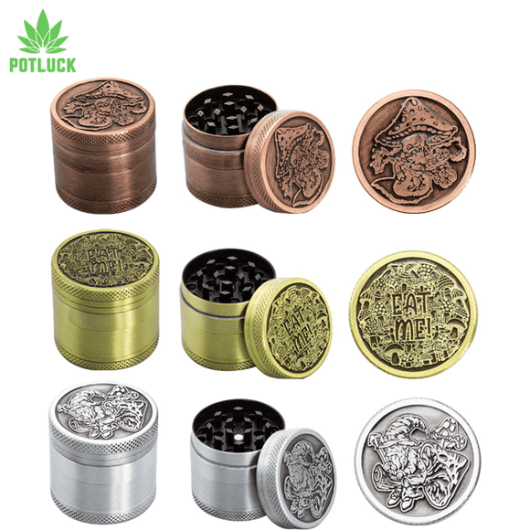 The grinder is divided into 4 parts, starting with a magnetic lid that features a diamond-shaped teeth chamber specifically designed to obtain a consistent and uniform grind.